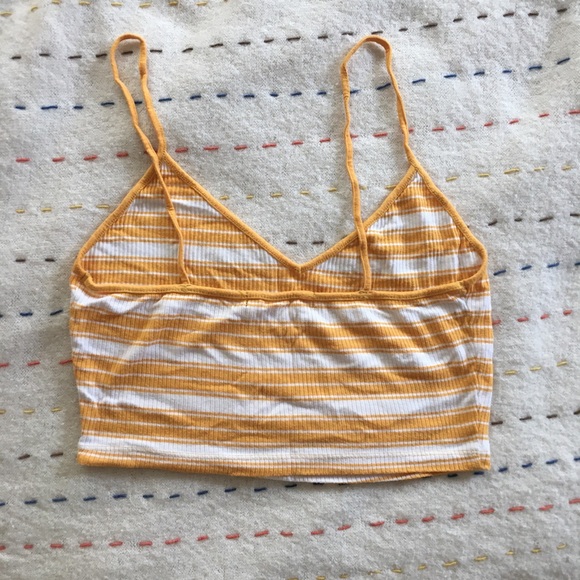 🧿Cropped Tank Top - Picture 2 of 3